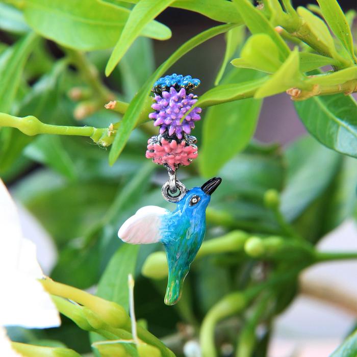 Hummingbird Dangle Bead