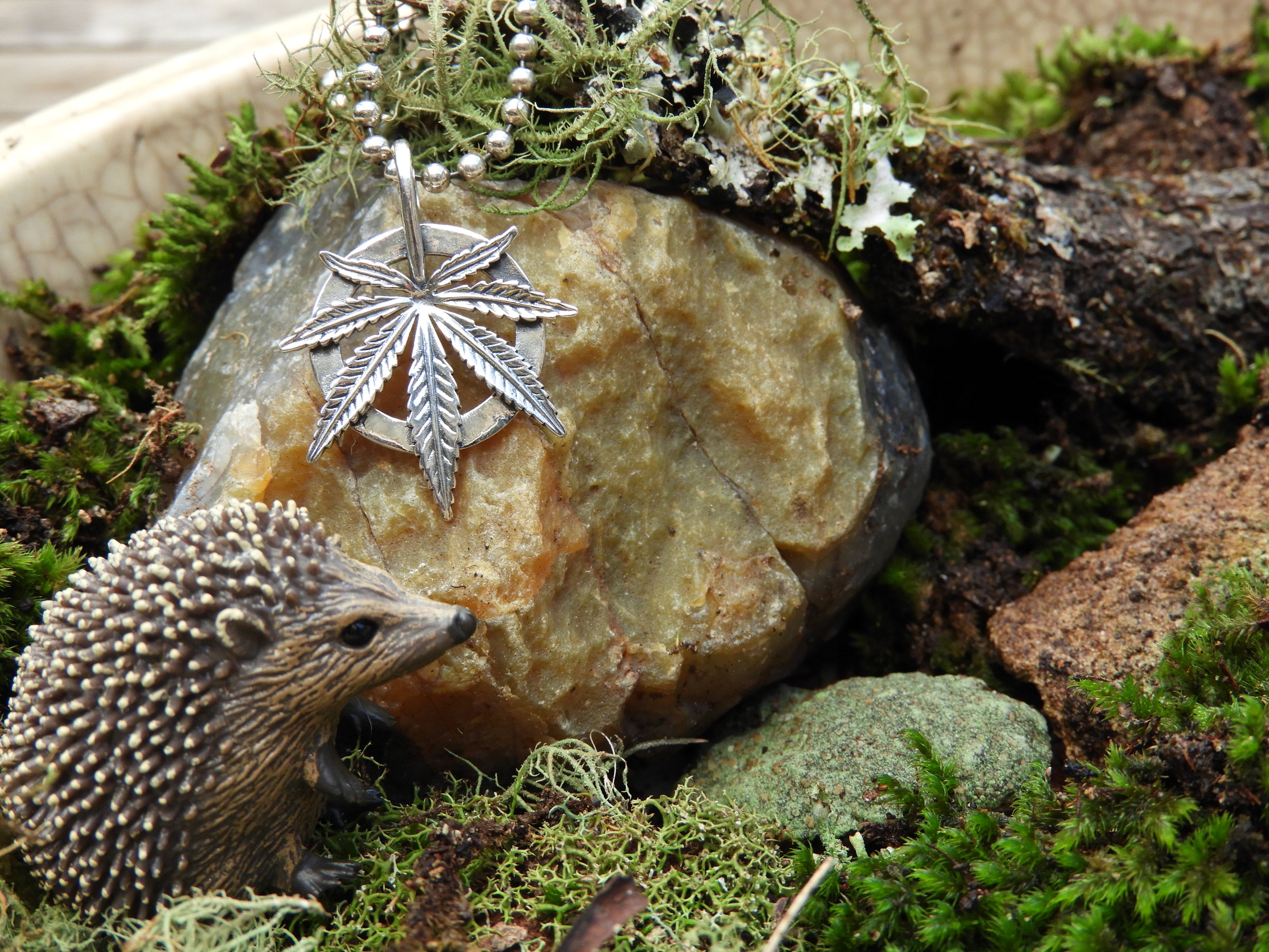 Hemp Leaf Pendant