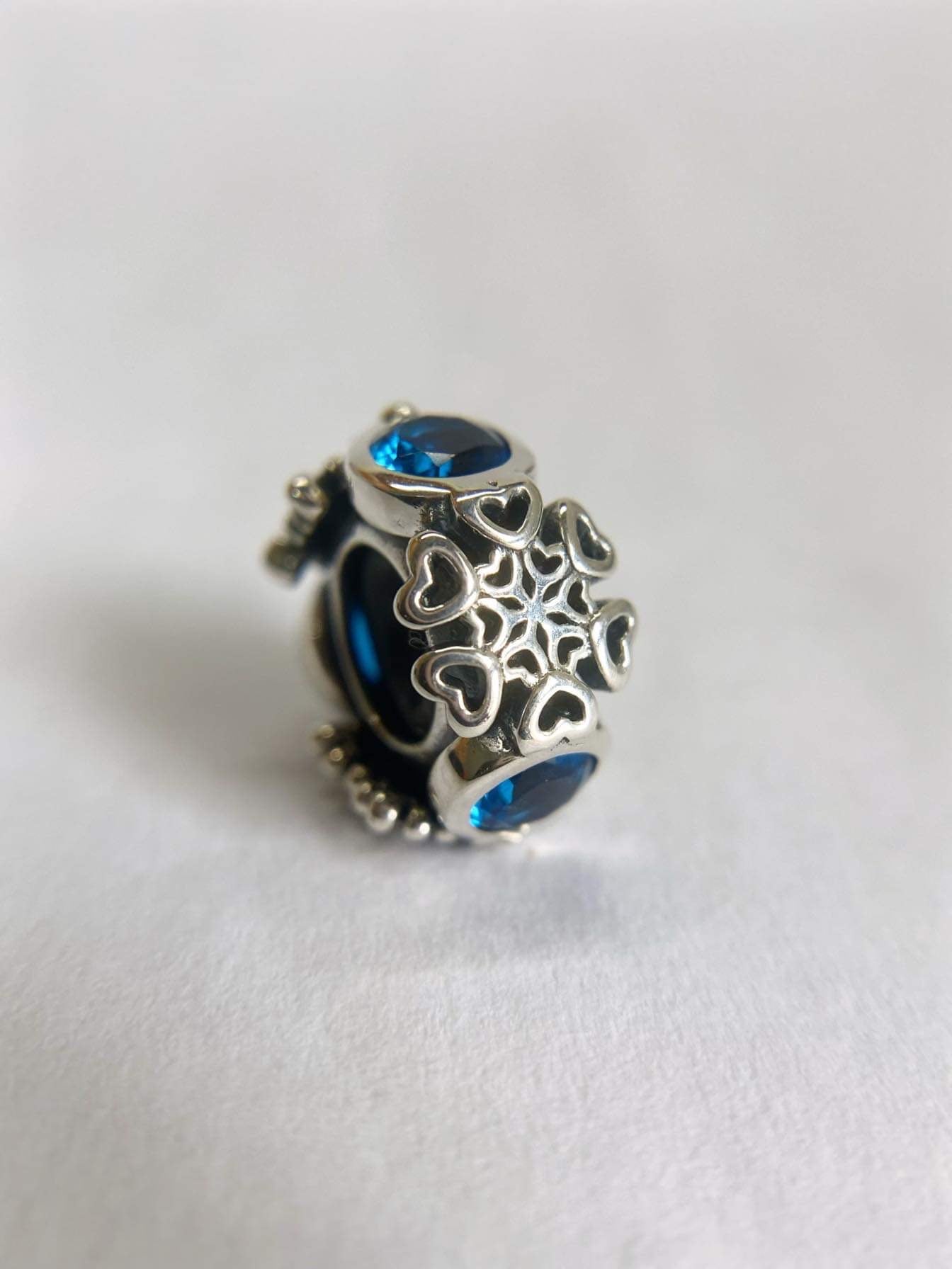 Frosty Snowflakes Stopper