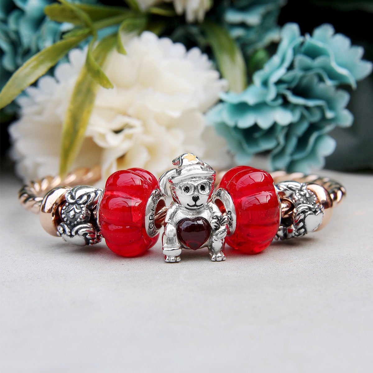 Magic Bunny Red Garnet