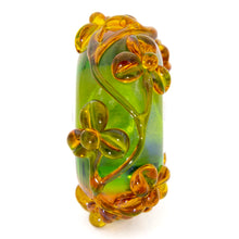 Load image into Gallery viewer, Olive Green Amber Flowertwig
