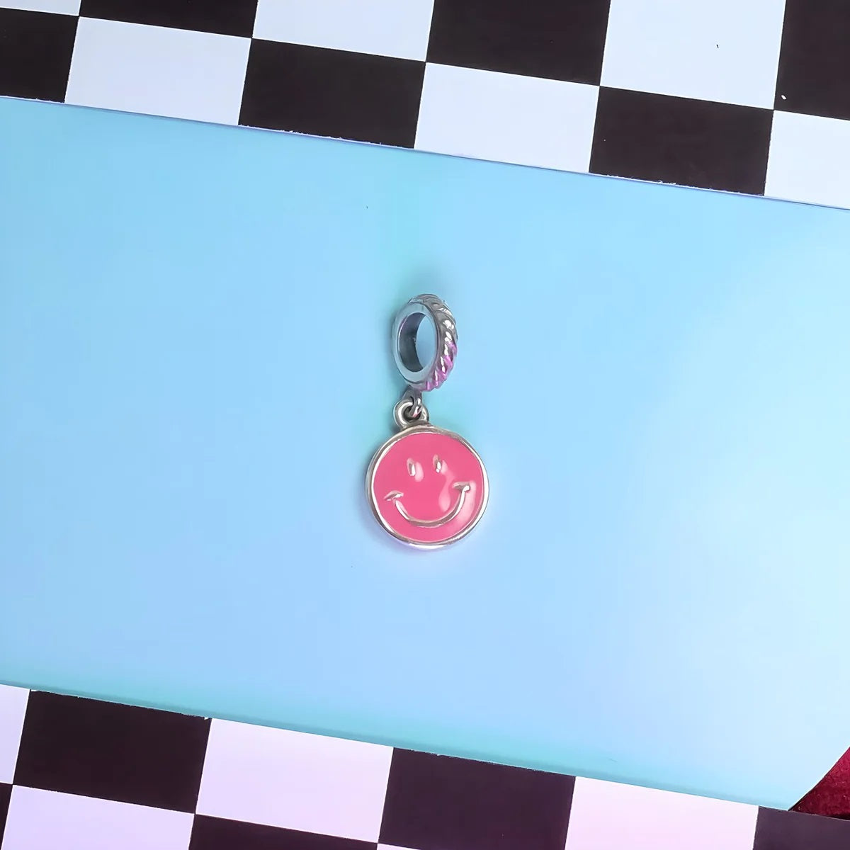 Smiley 90s Babe - Pink