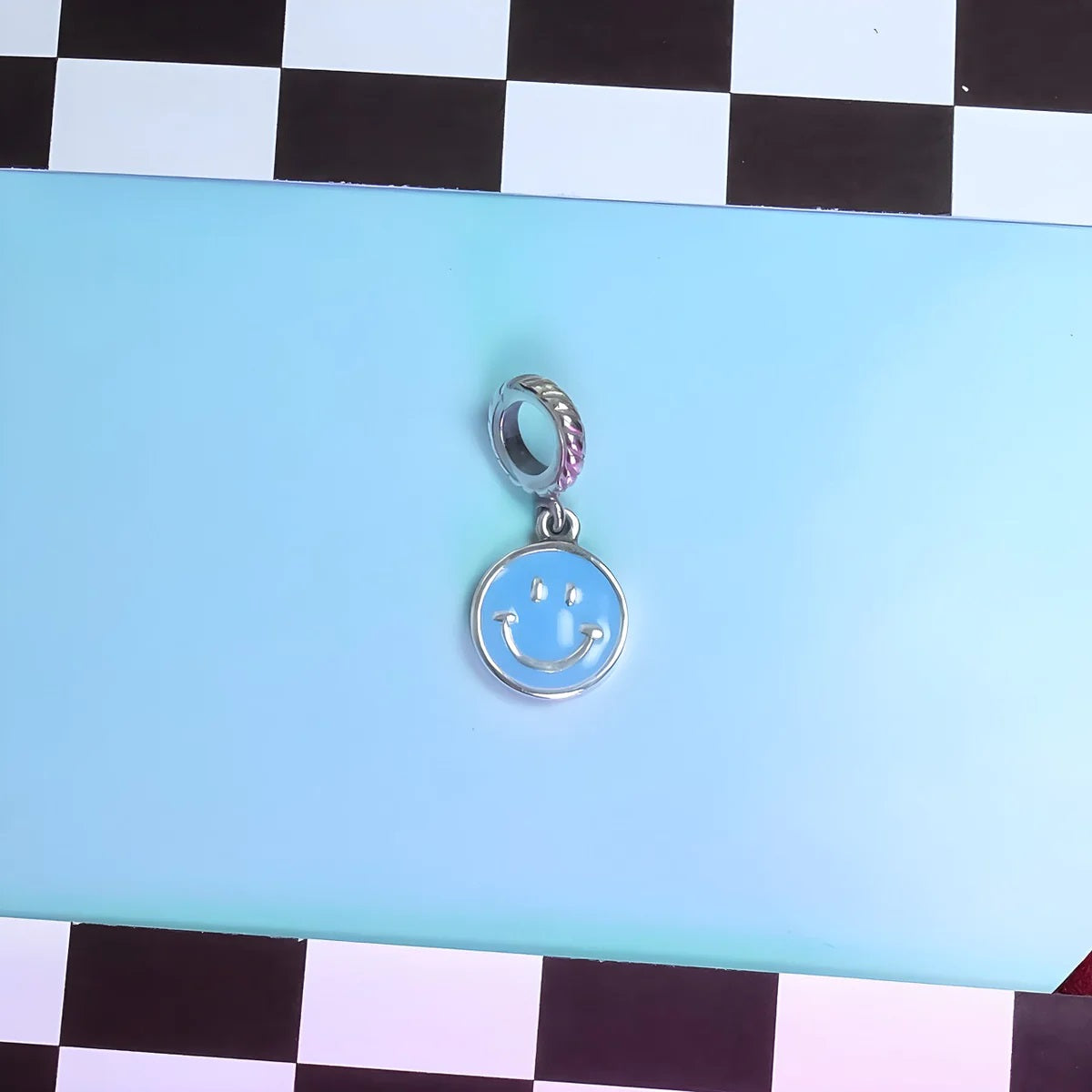 Smiley 90s Babe - Blue