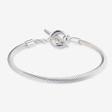 Load image into Gallery viewer, PRAAN Closed Cable T-Bar Bracelet
