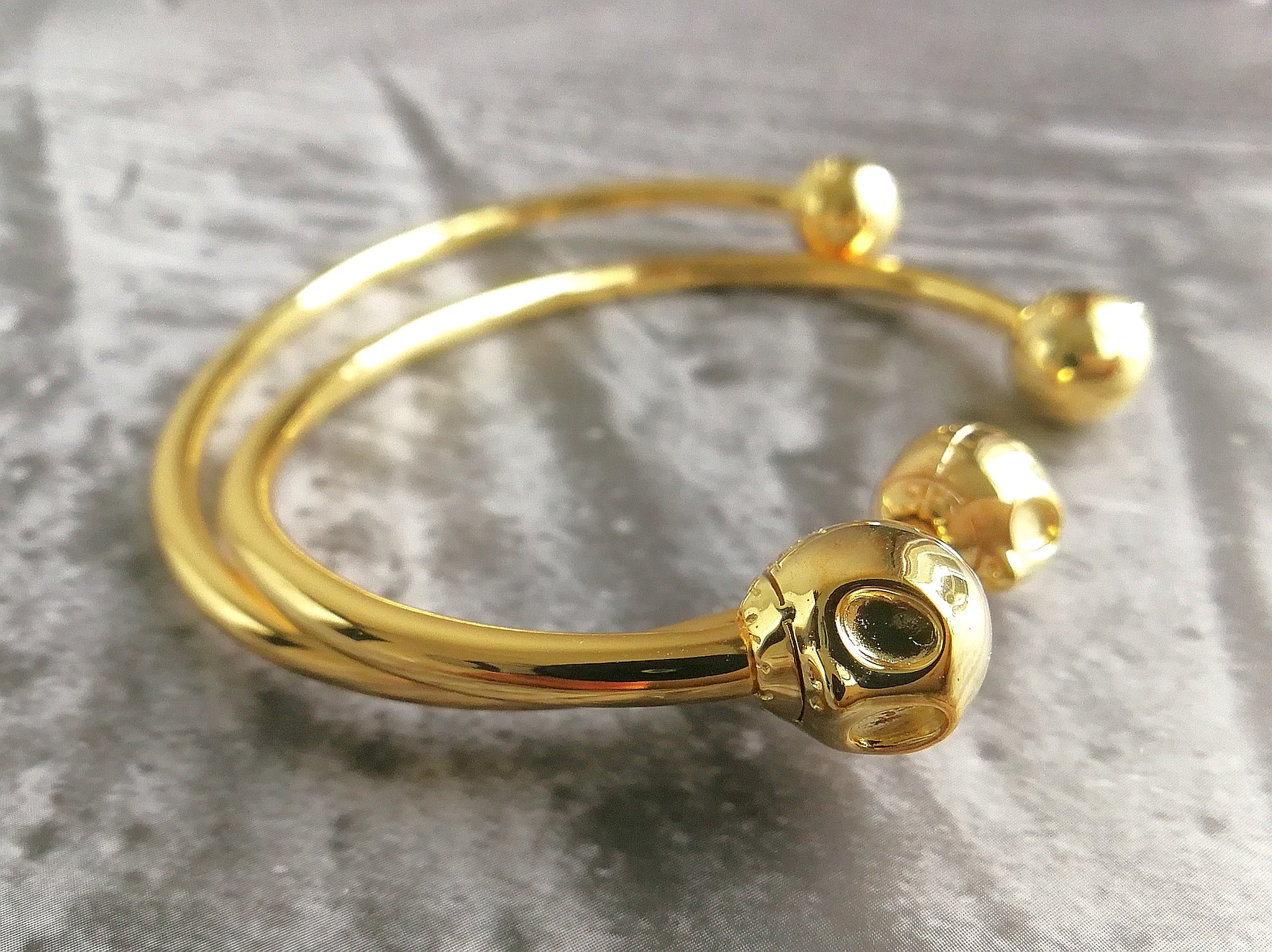Skull Bangle Spark