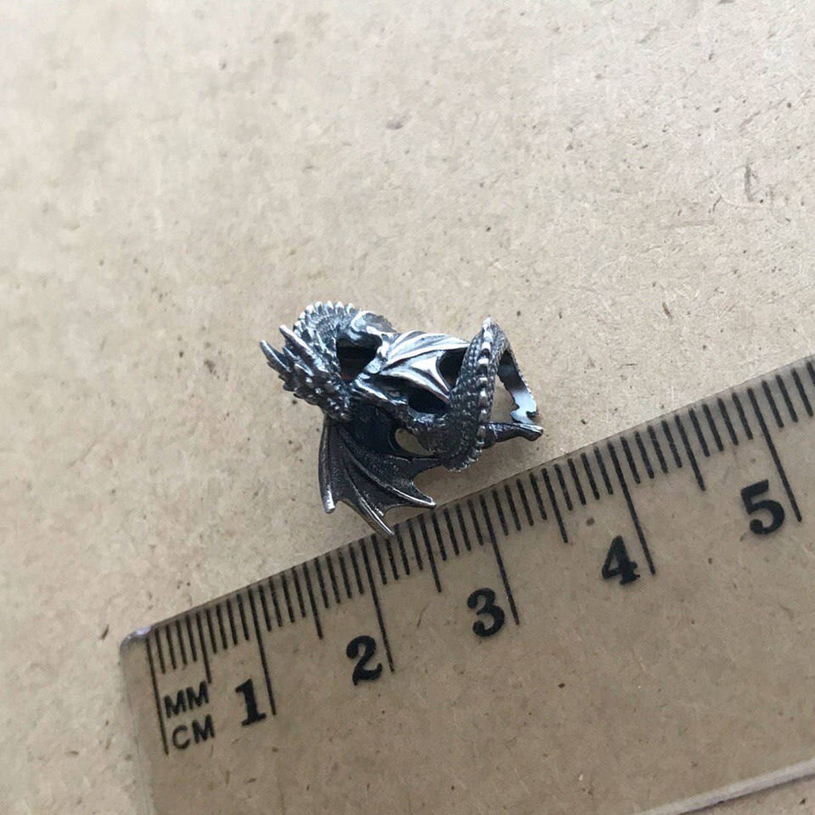 Fire dragon - silver