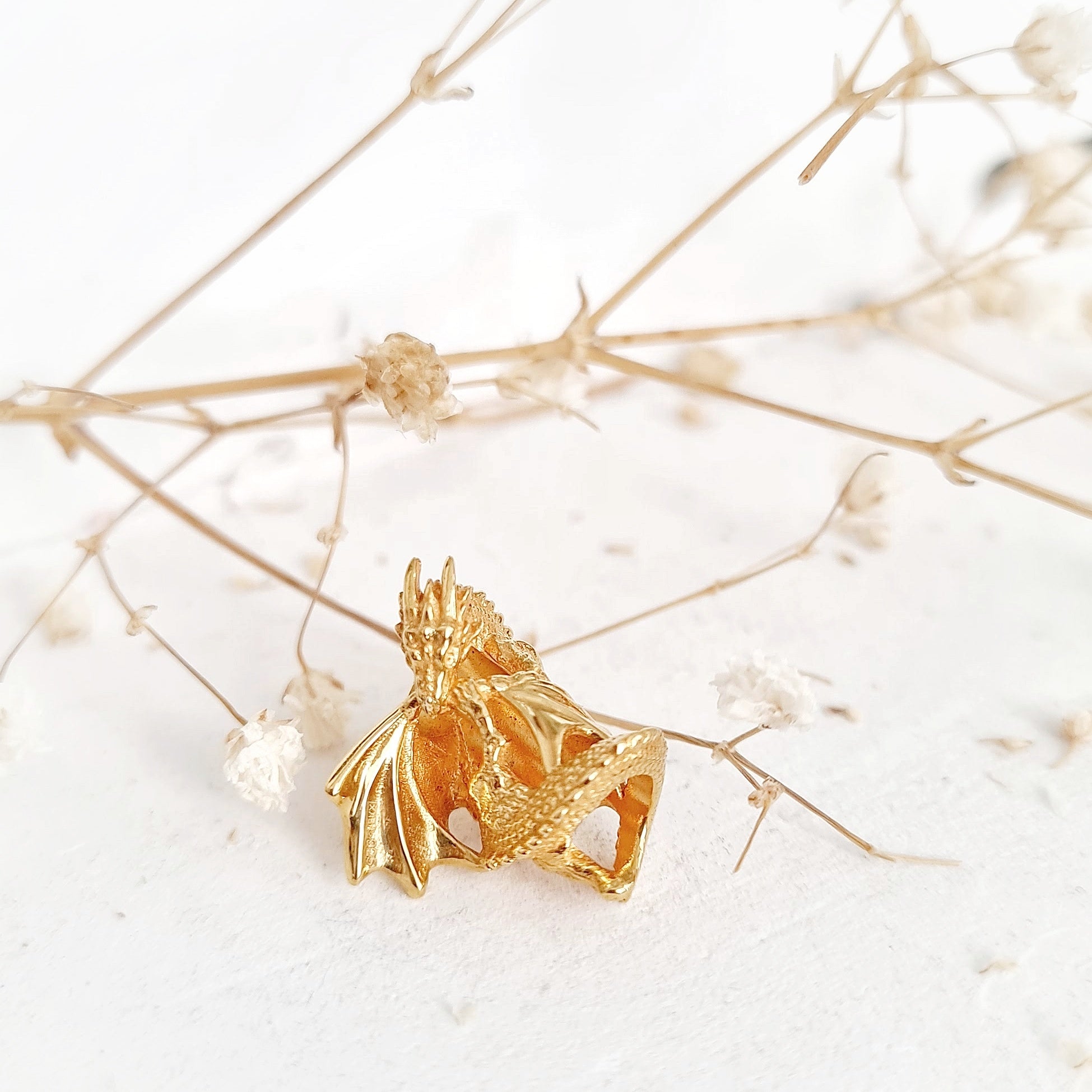 Fire dragon with gilding