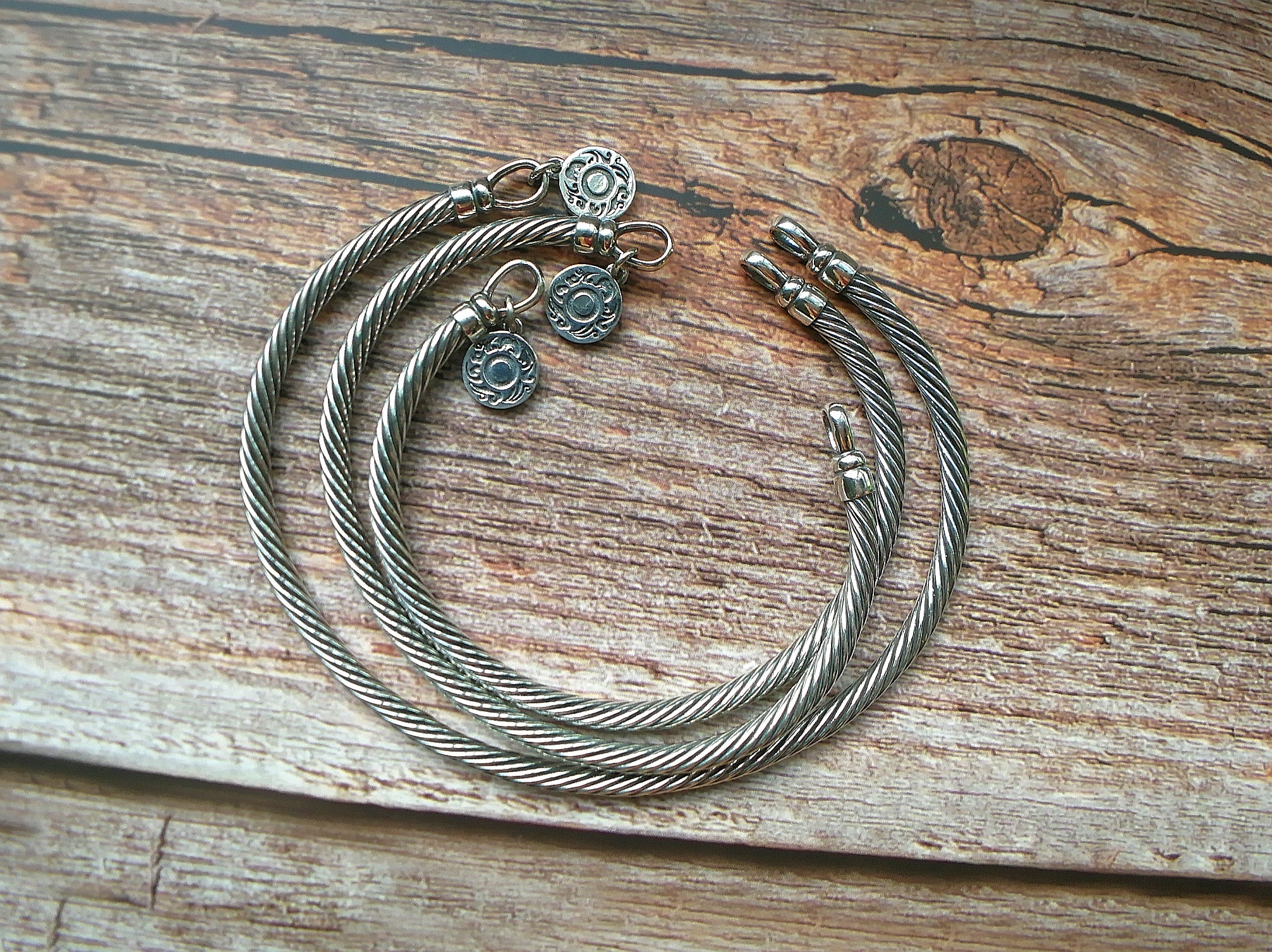 Twisted Alternate Bangle